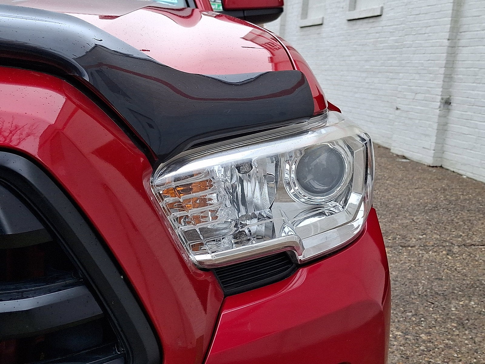 2018 Toyota Tacoma SR