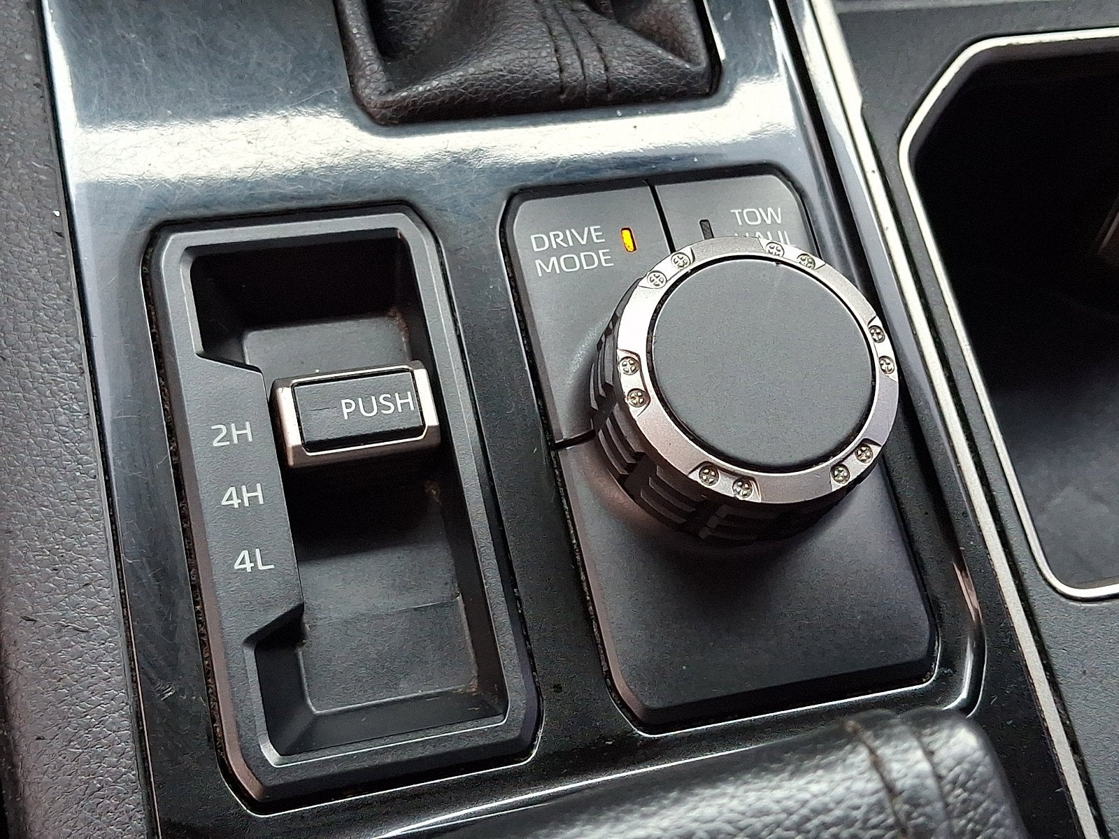 2023 Toyota Tundra 4WD SR5