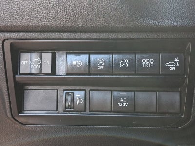 2023 Toyota Tundra 4WD SR5