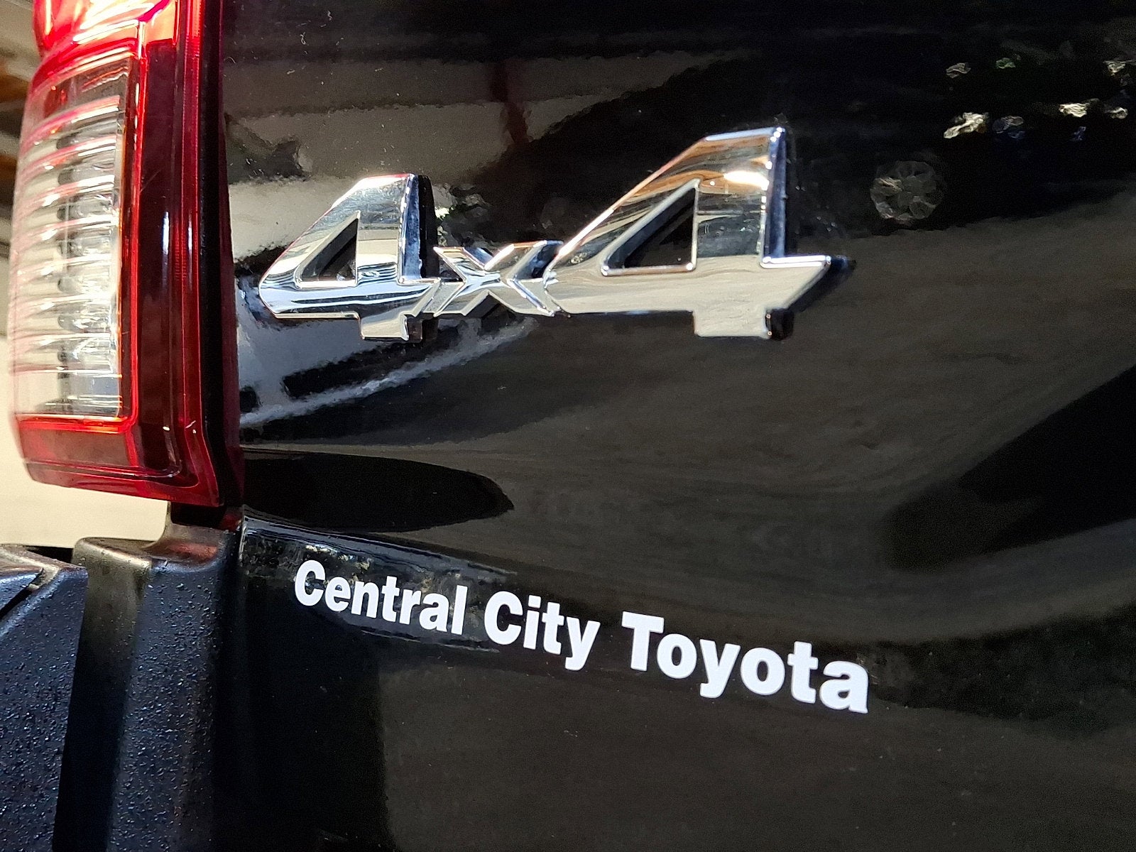 2019 Toyota Tacoma 4WD SR