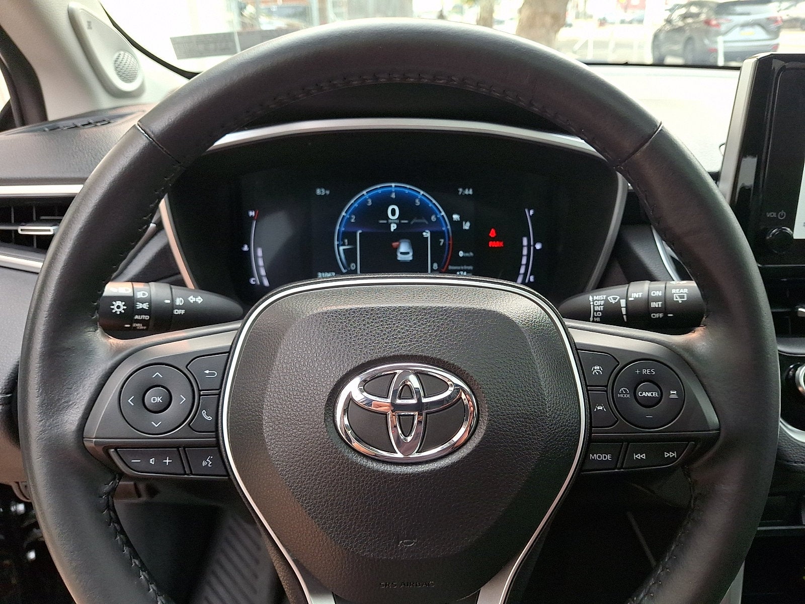 2023 Toyota Corolla Cross XLE