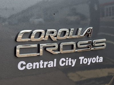 2022 Toyota Corolla Cross XLE