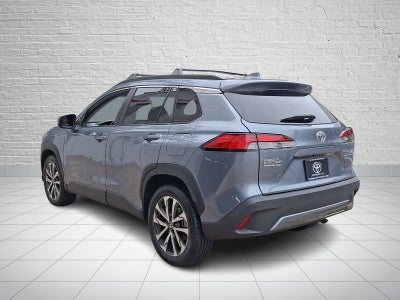 2022 Toyota Corolla Cross XLE
