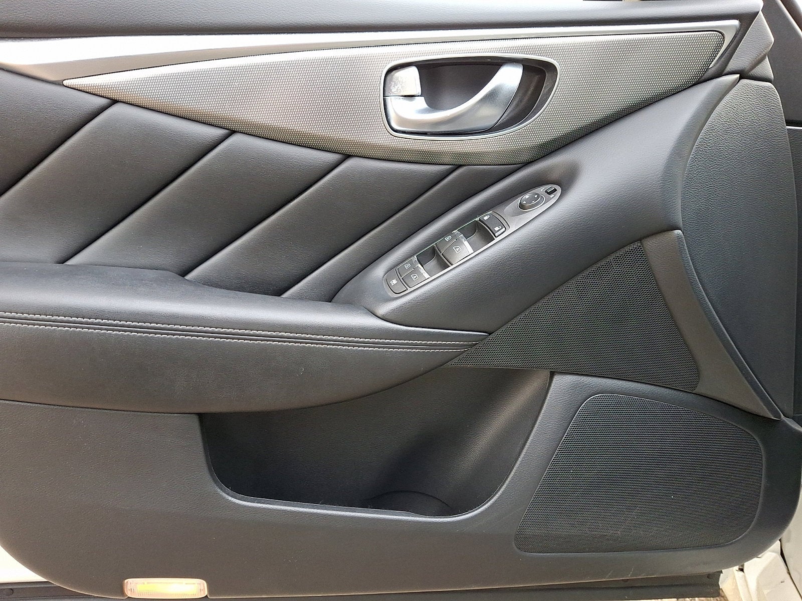 2017 INFINITI Q50 3.0t Signature Edition