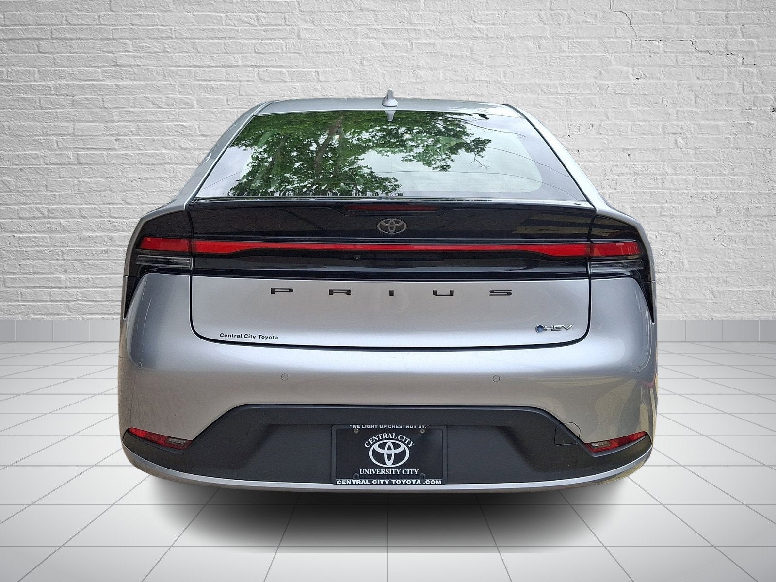 2024 Toyota Prius LE