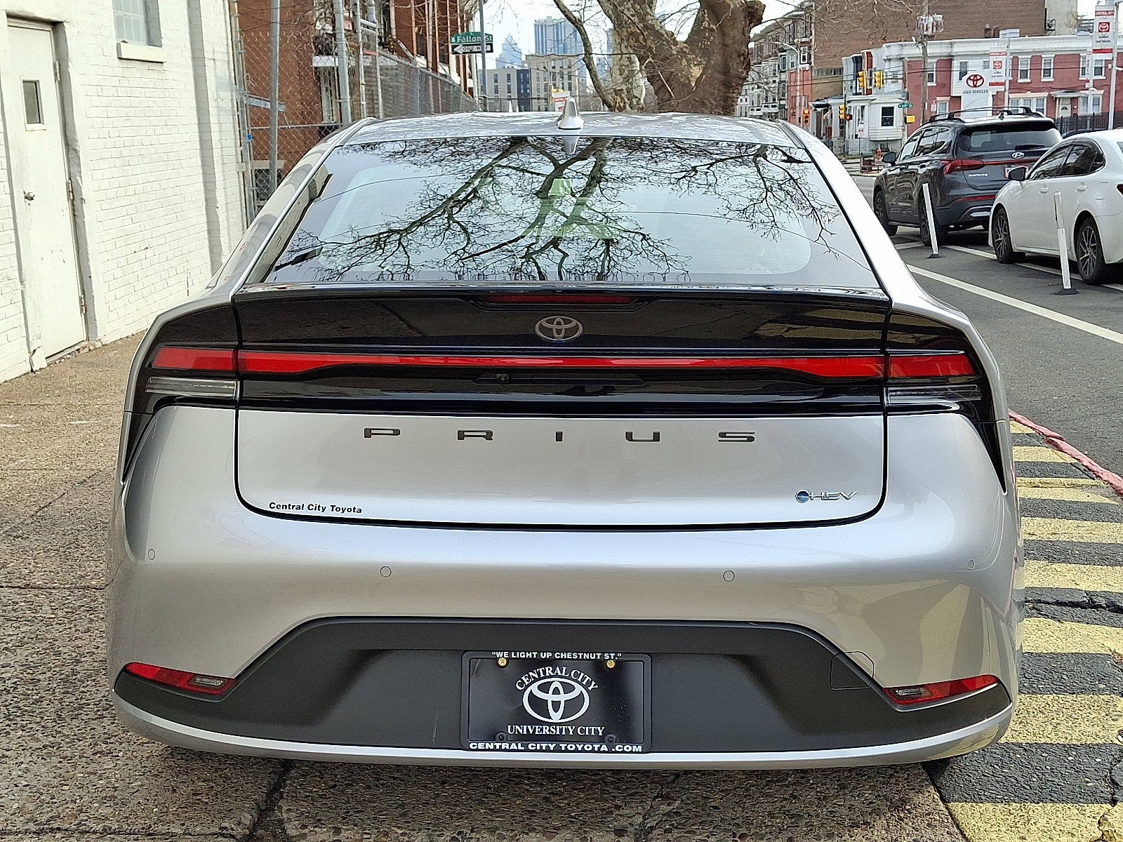 2025 Toyota Prius LE