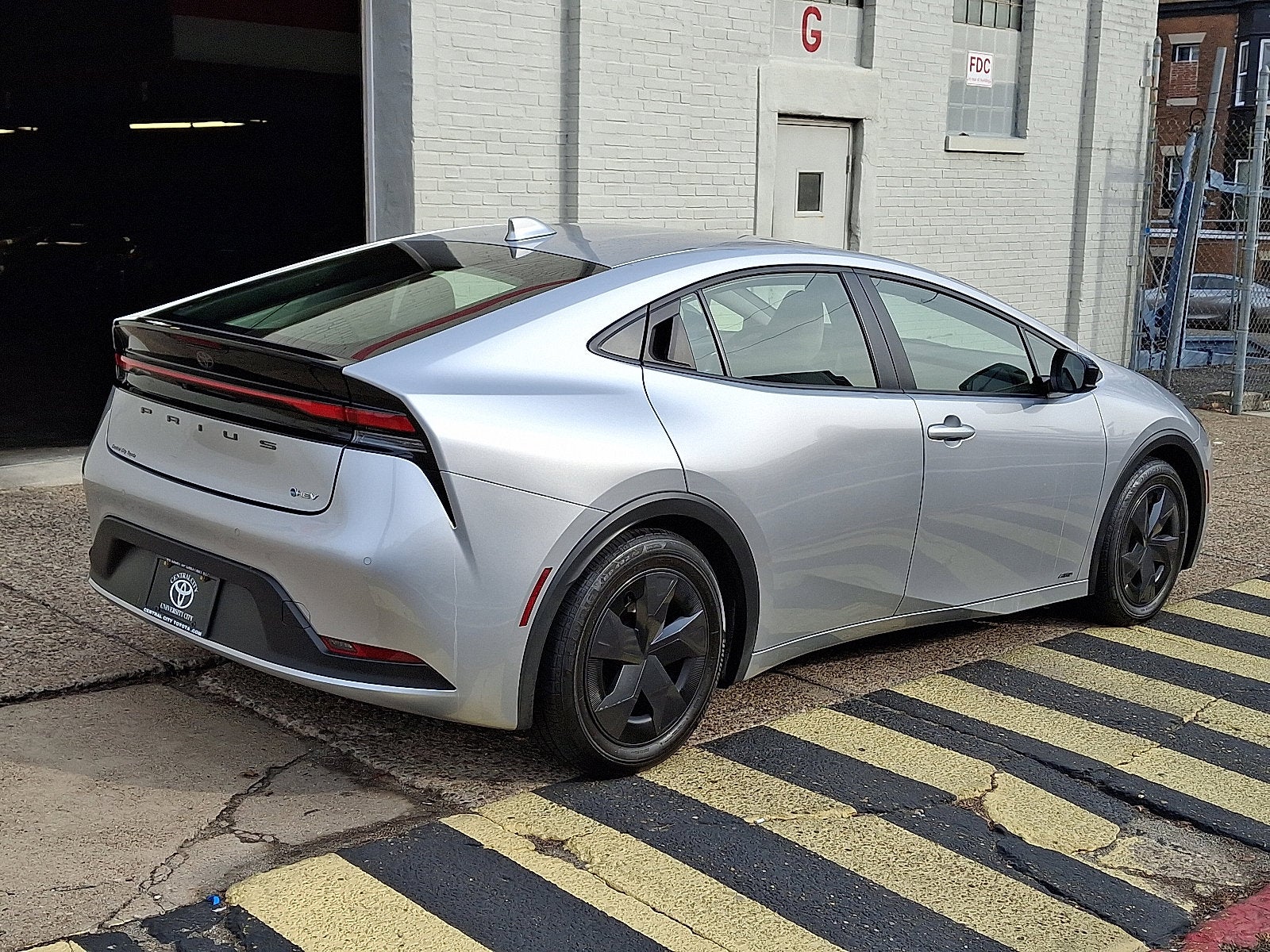 2025 Toyota Prius LE