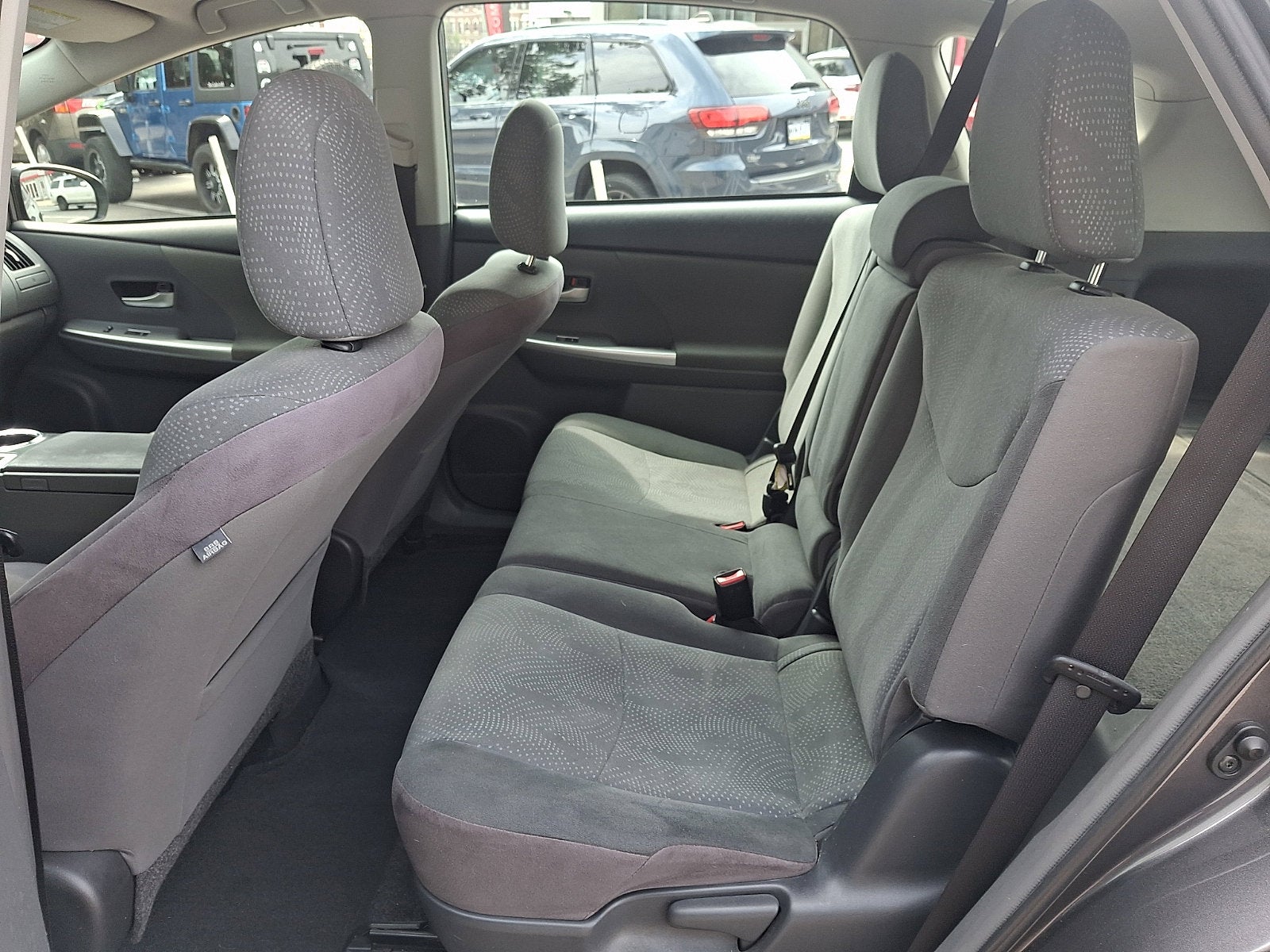2013 Toyota Prius v Two