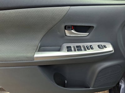 2013 Toyota Prius v Two