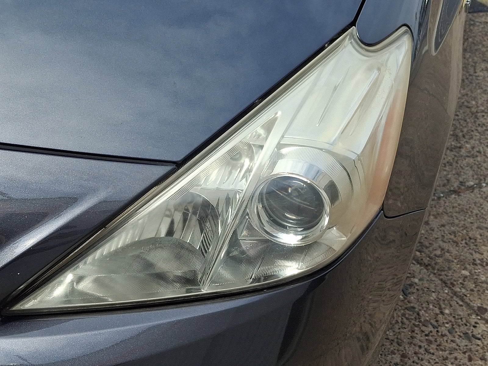 2013 Toyota Prius v Two