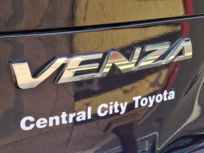 2023 Toyota Venza LE