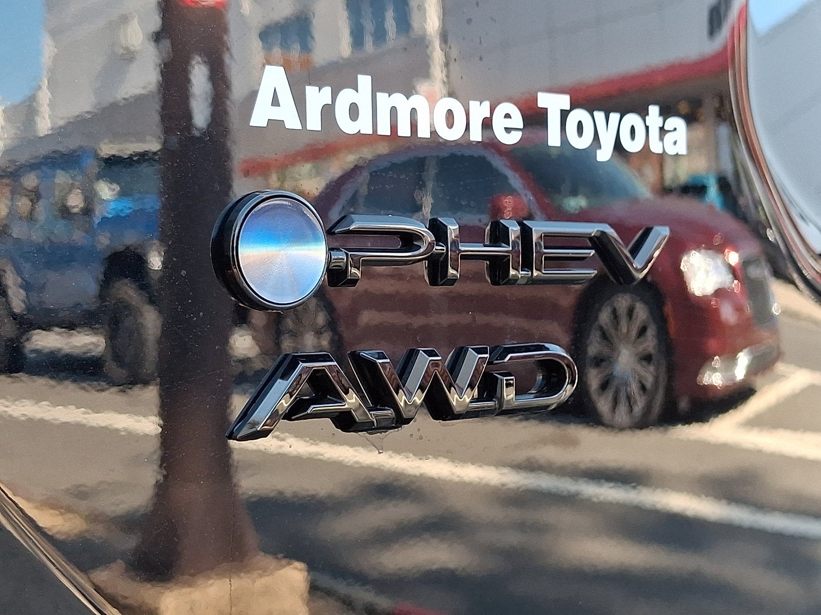 2026 Toyota RAV4 Plug-In Hybrid SE