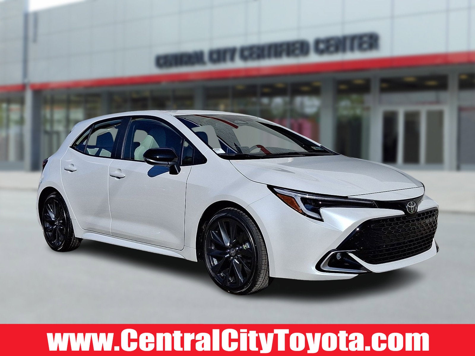 2026 Toyota Corolla Hatchback XSE