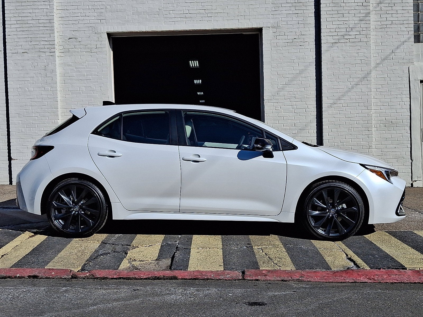 2026 Toyota Corolla Hatchback XSE