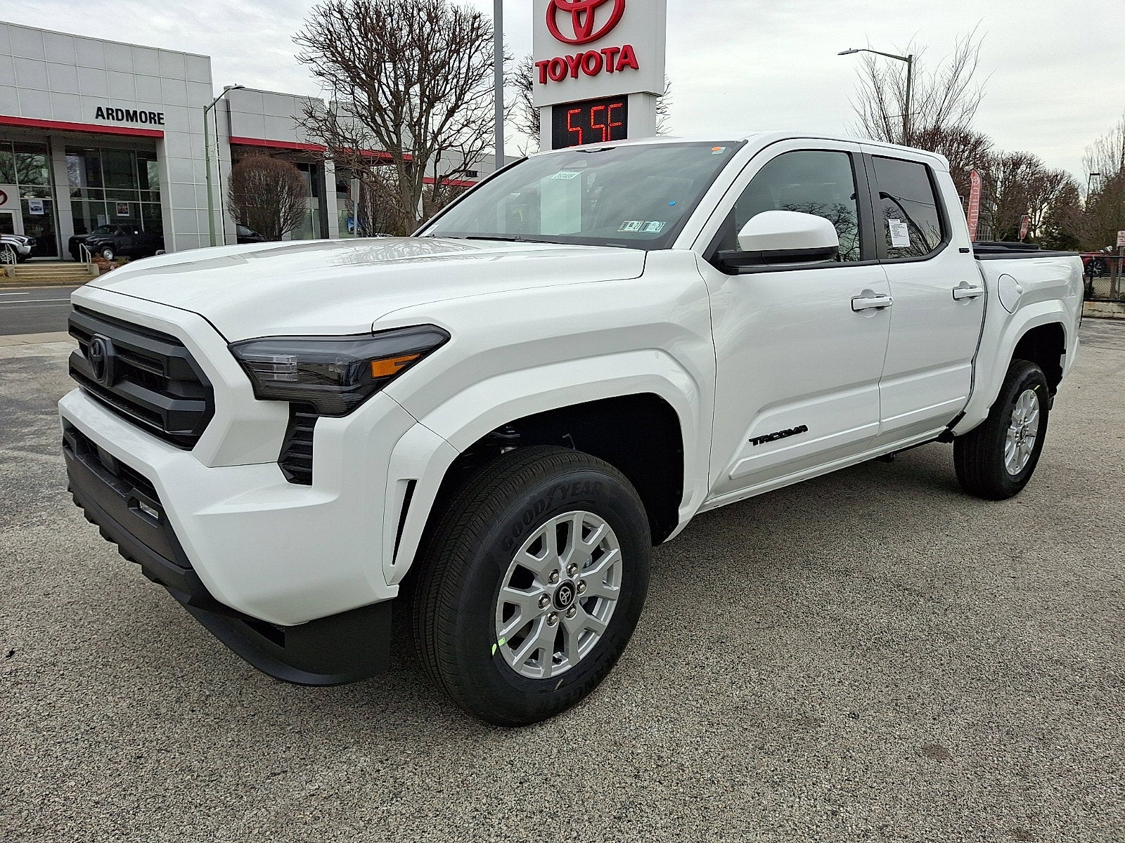2026 Toyota Tacoma SR5