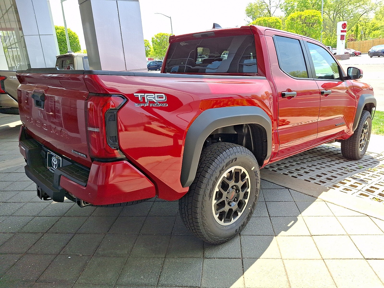 2026 Toyota Tacoma i-FORCE MAX Tacoma TRD Off-Road