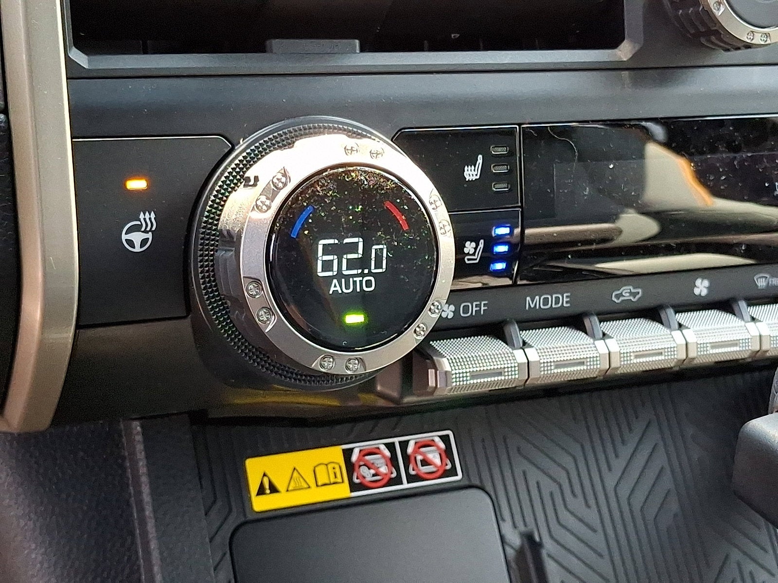 2026 Toyota Tacoma i-FORCE MAX Trailhunter