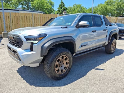 2026 Toyota Tacoma i-FORCE MAX Trailhunter