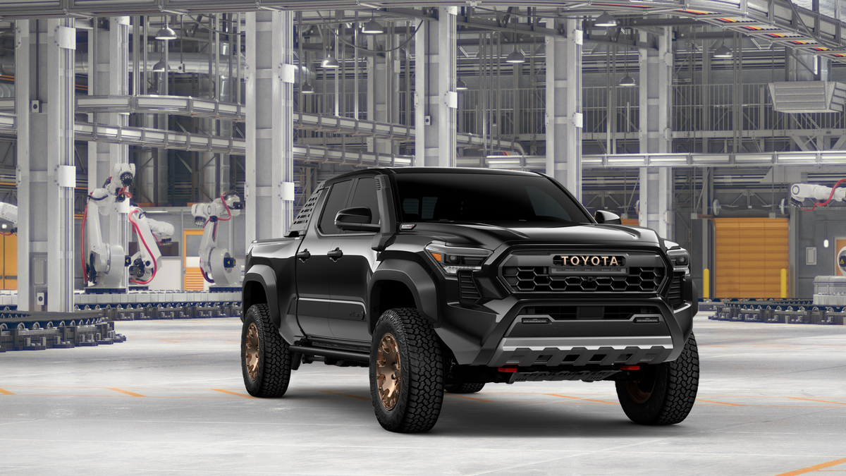 2026 Toyota Tacoma i-FORCE MAX Trailhunter