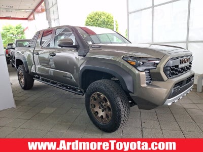 2026 Toyota Tacoma i-FORCE MAX Trailhunter