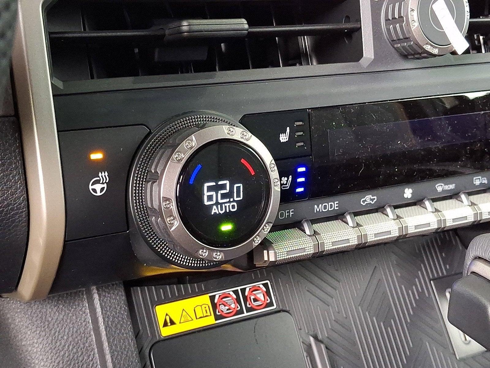 2026 Toyota Tacoma i-FORCE MAX Trailhunter