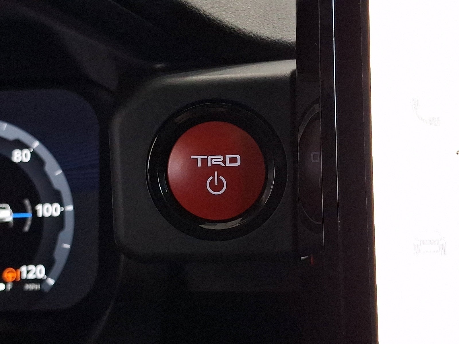 2026 Toyota Tacoma i-FORCE MAX TRD Pro