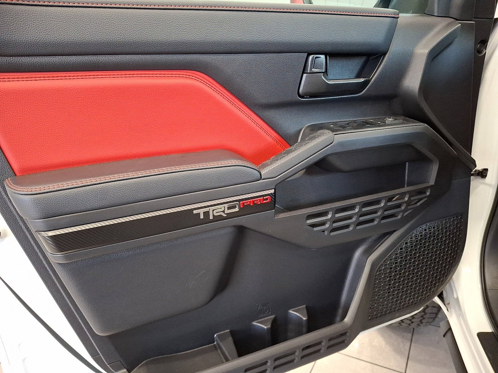 2026 Toyota Tacoma i-FORCE MAX TRD Pro