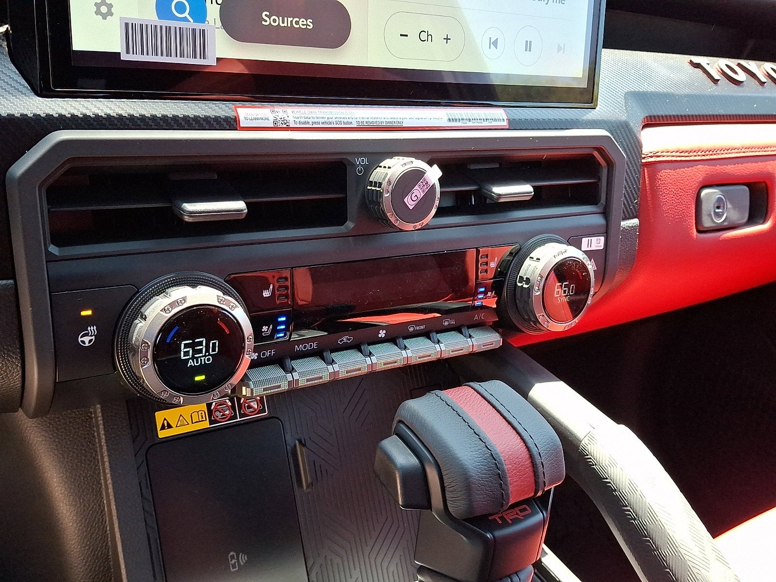 2026 Toyota Tacoma i-FORCE MAX Tacoma TRD Pro