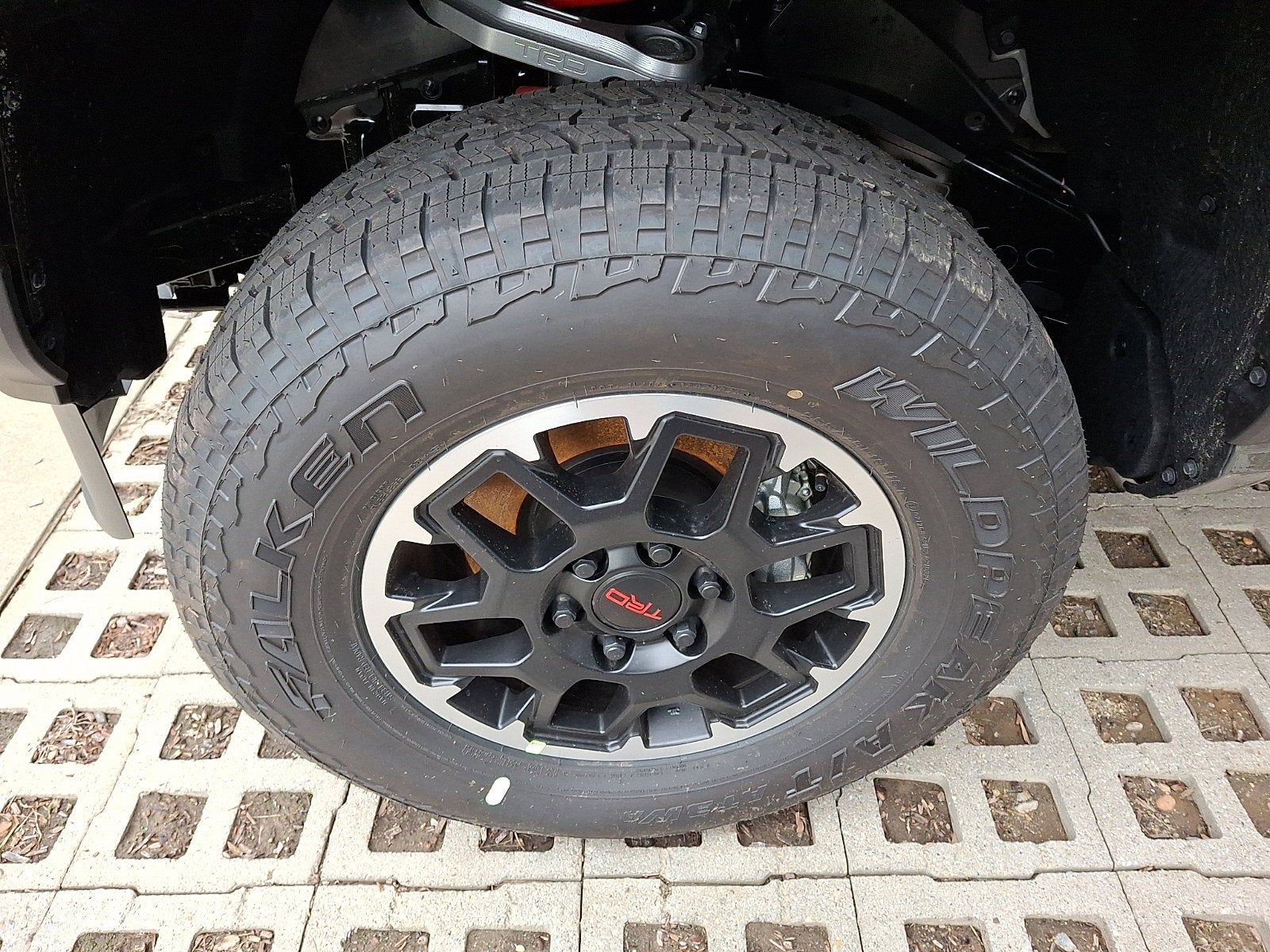 2026 Toyota Tacoma i-FORCE MAX Tacoma TRD Off-Road