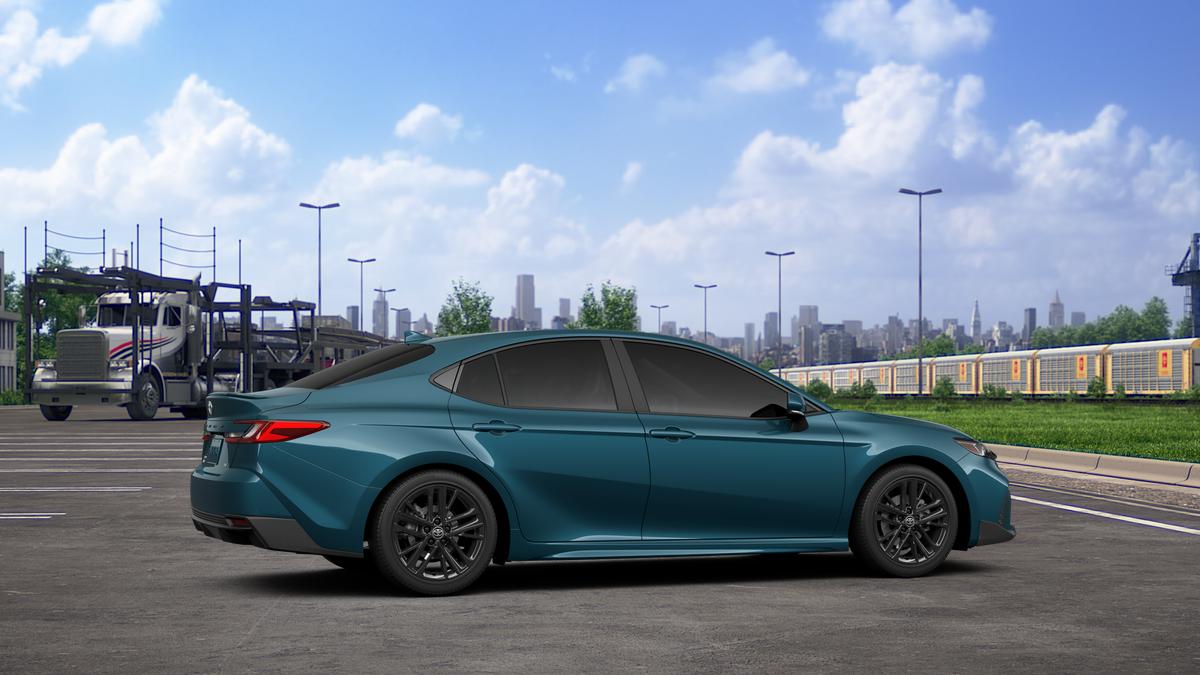 2026 Toyota Camry SE AWD
