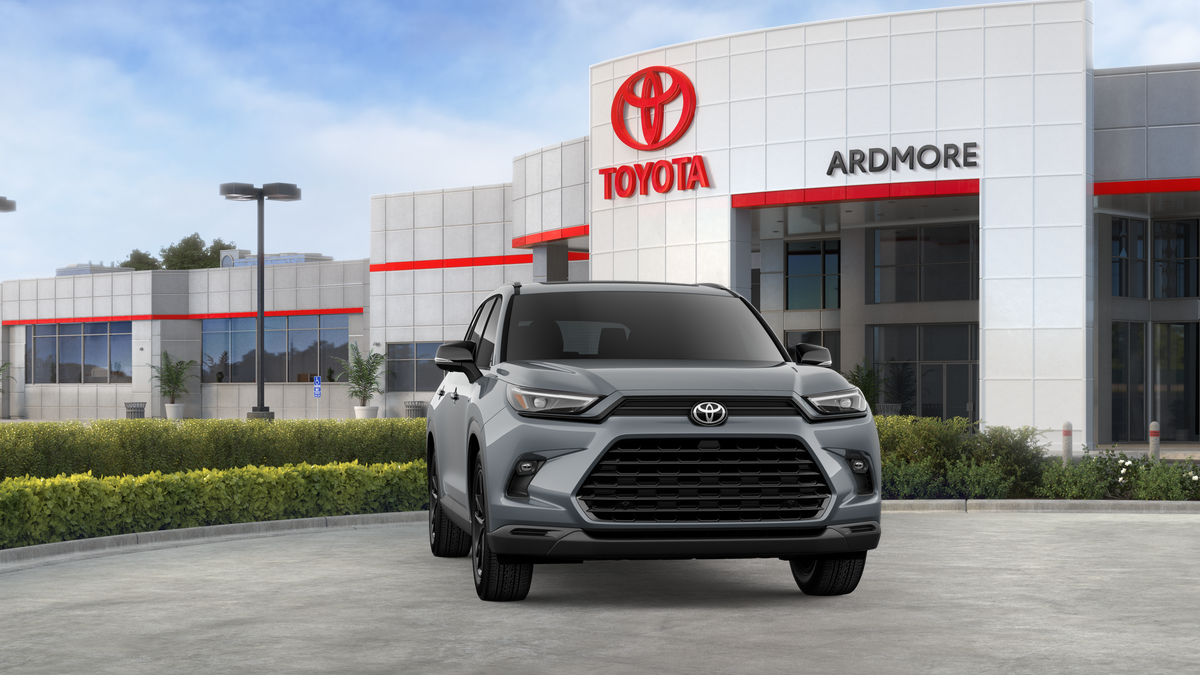 2026 Toyota Grand Highlander Hybrid Hybrid Nightshade