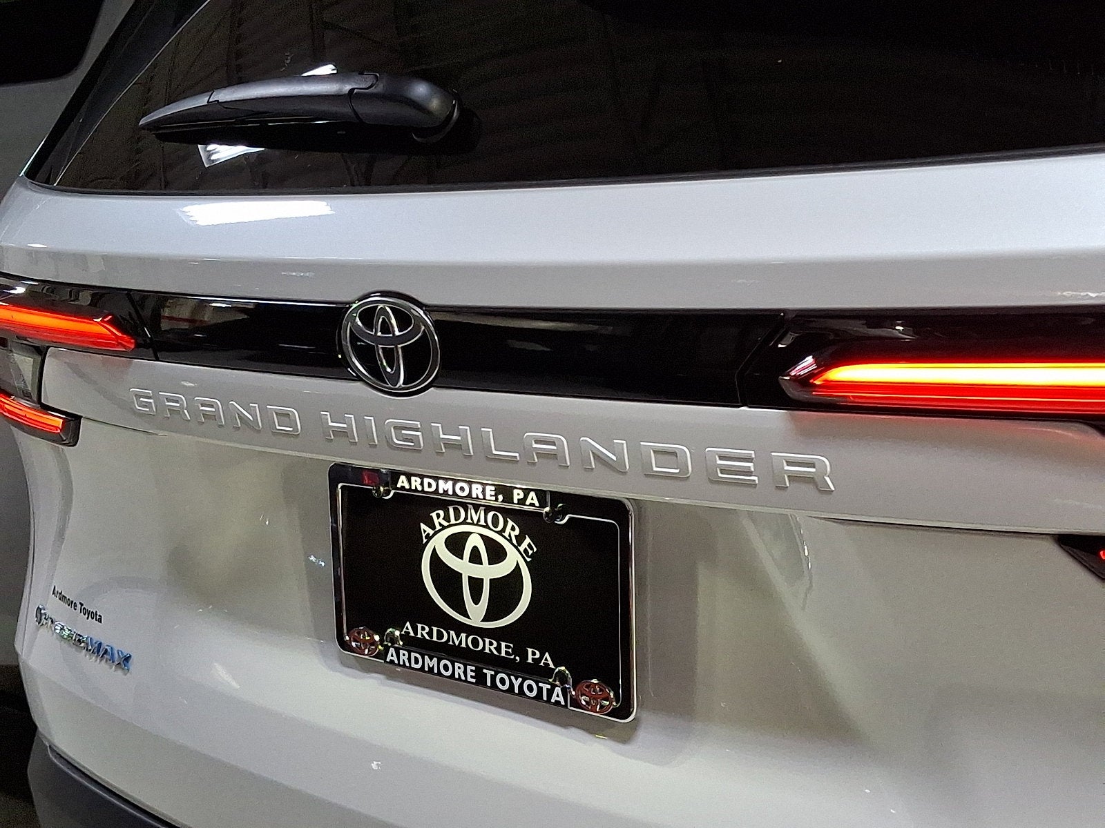 2026 Toyota Grand Highlander Hybrid Hybrid MAX Platinum