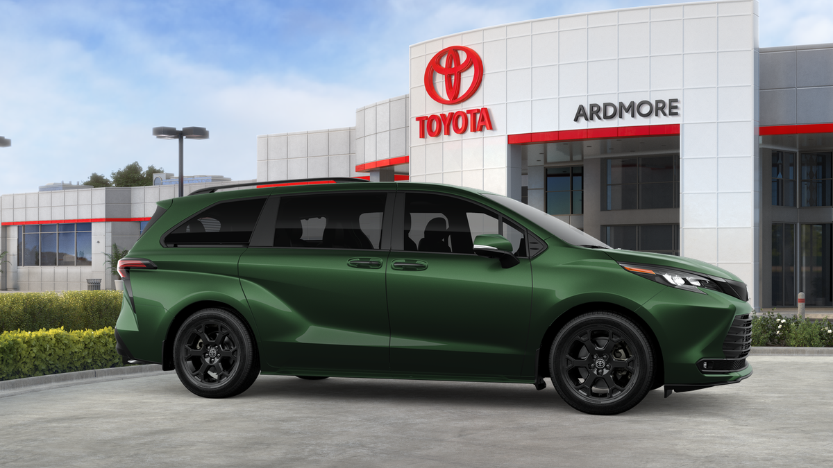 2026 Toyota Sienna Woodland Edition
