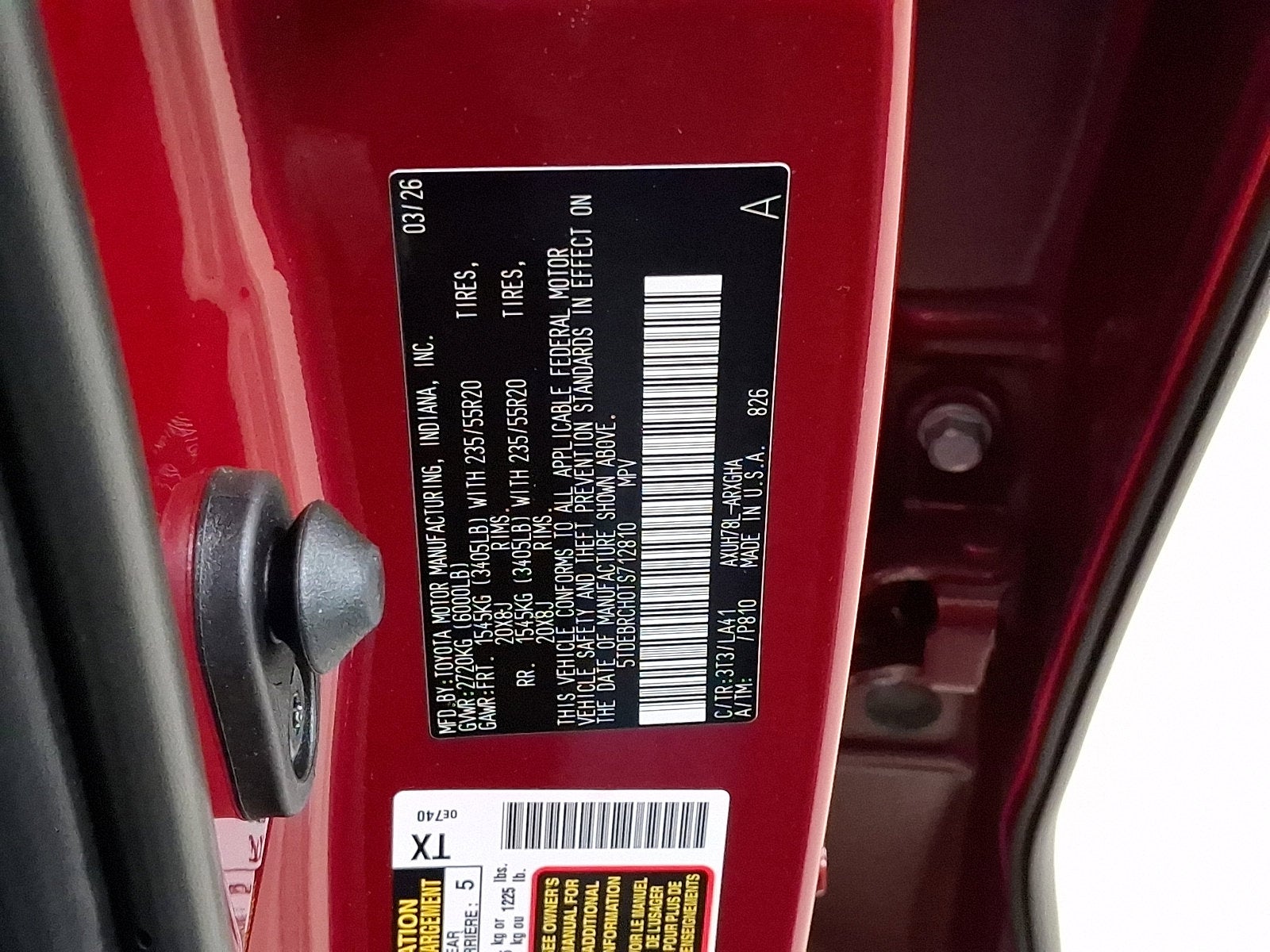 2026 Toyota Highlander Hybrid Platinum