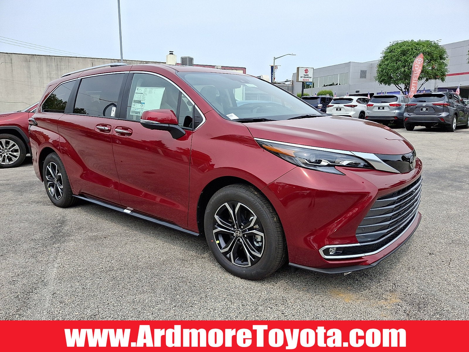 2026 Toyota Sienna Platinum