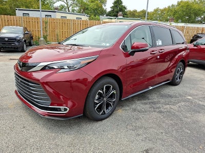 2026 Toyota Sienna Platinum