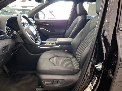 2026 Toyota Highlander XSE