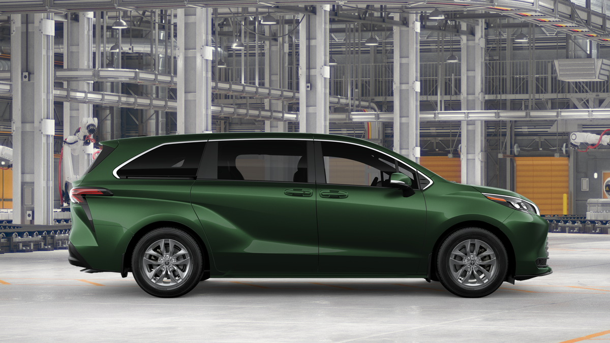 2026 Toyota Sienna LE