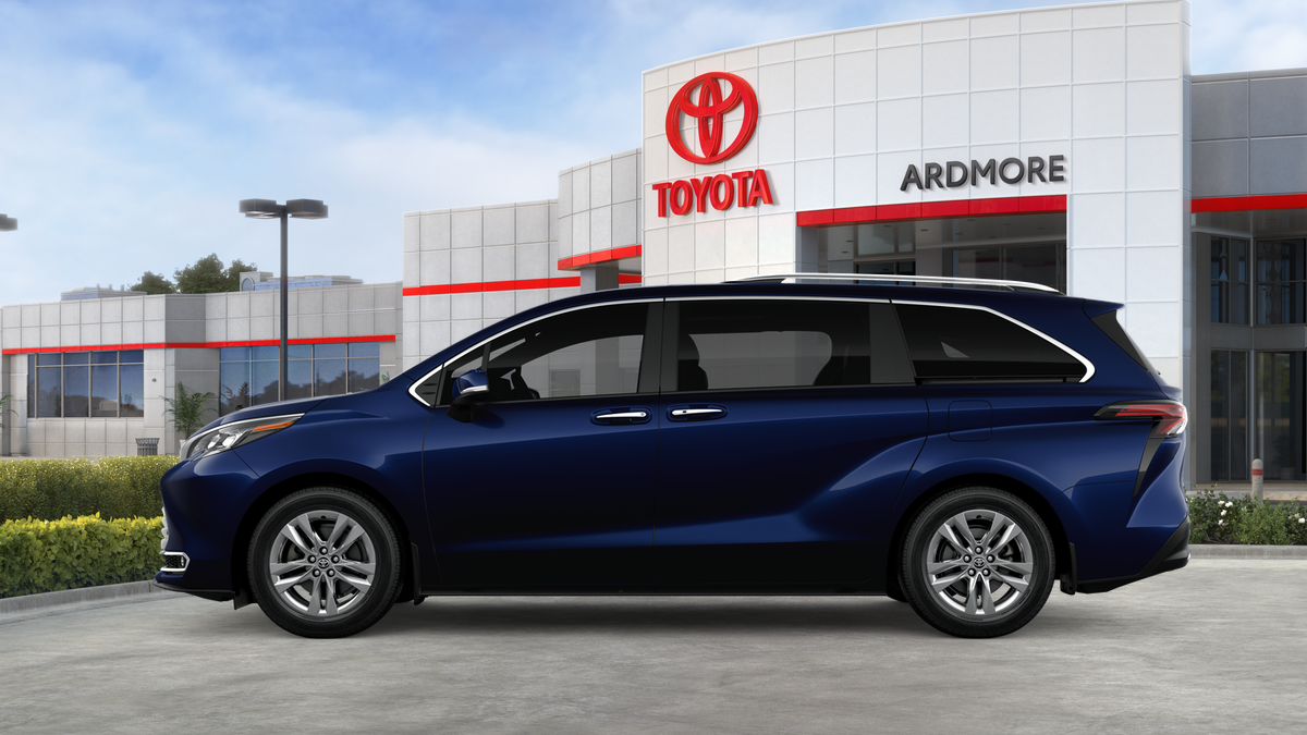 2026 Toyota Sienna Limited