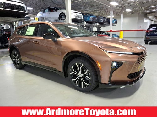 2025 Toyota Toyota Crown Signia XLE