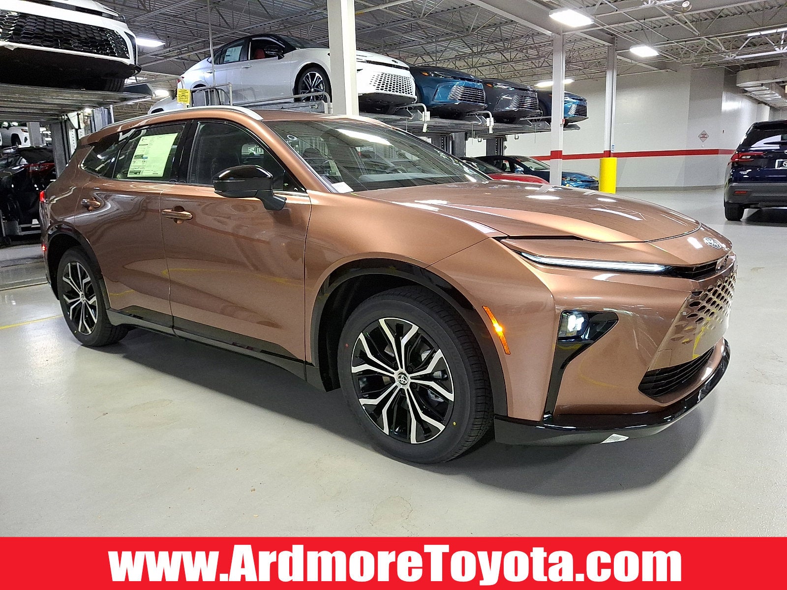 2025 Toyota Toyota Crown Signia XLE