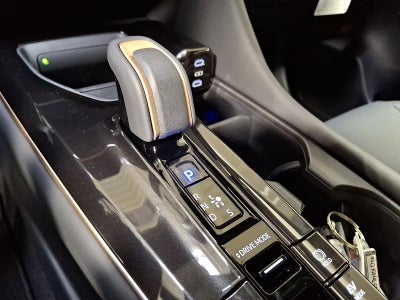 2025 Toyota Toyota Crown Signia XLE