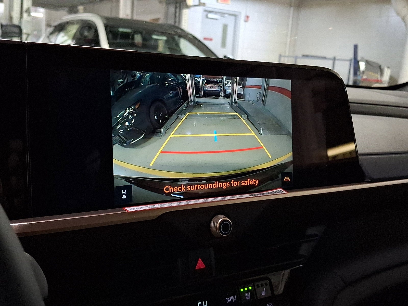 2025 Toyota Toyota Crown Signia XLE