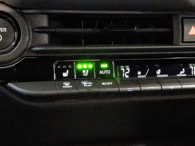 2026 Toyota Toyota Crown Signia XLE