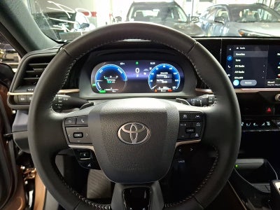 2026 Toyota Toyota Crown Signia XLE