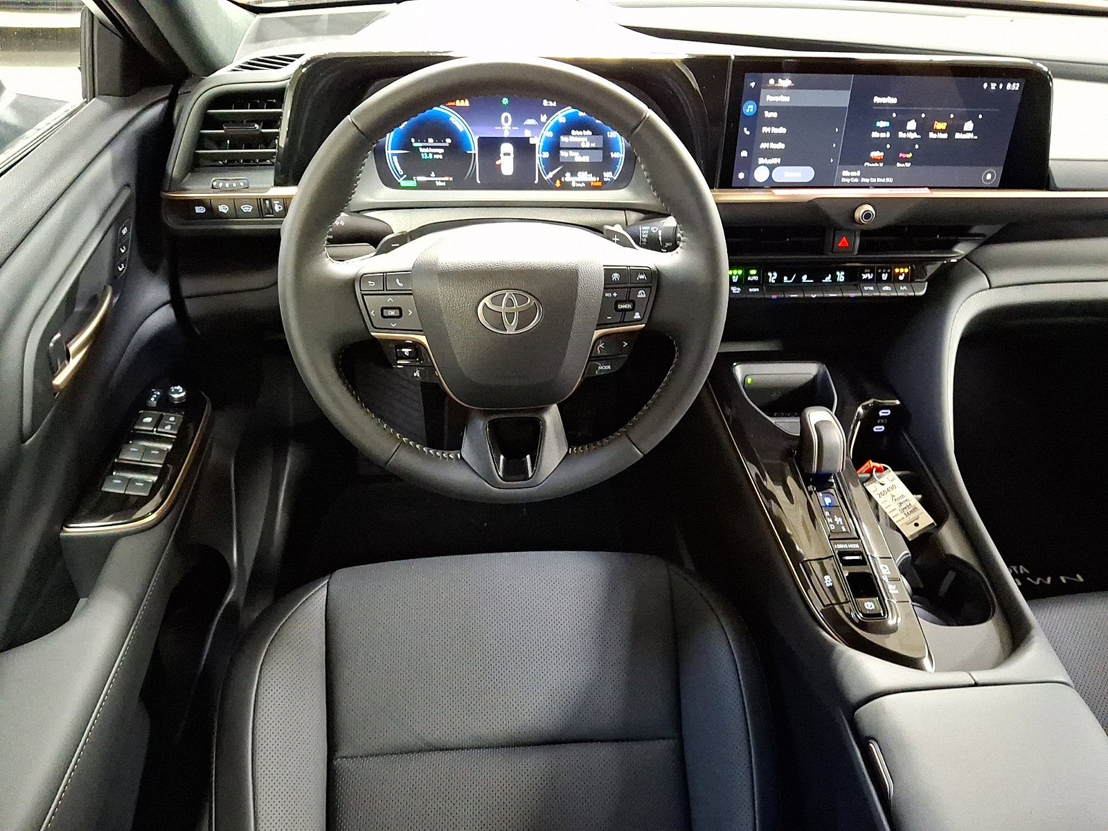 2026 Toyota Toyota Crown Signia XLE