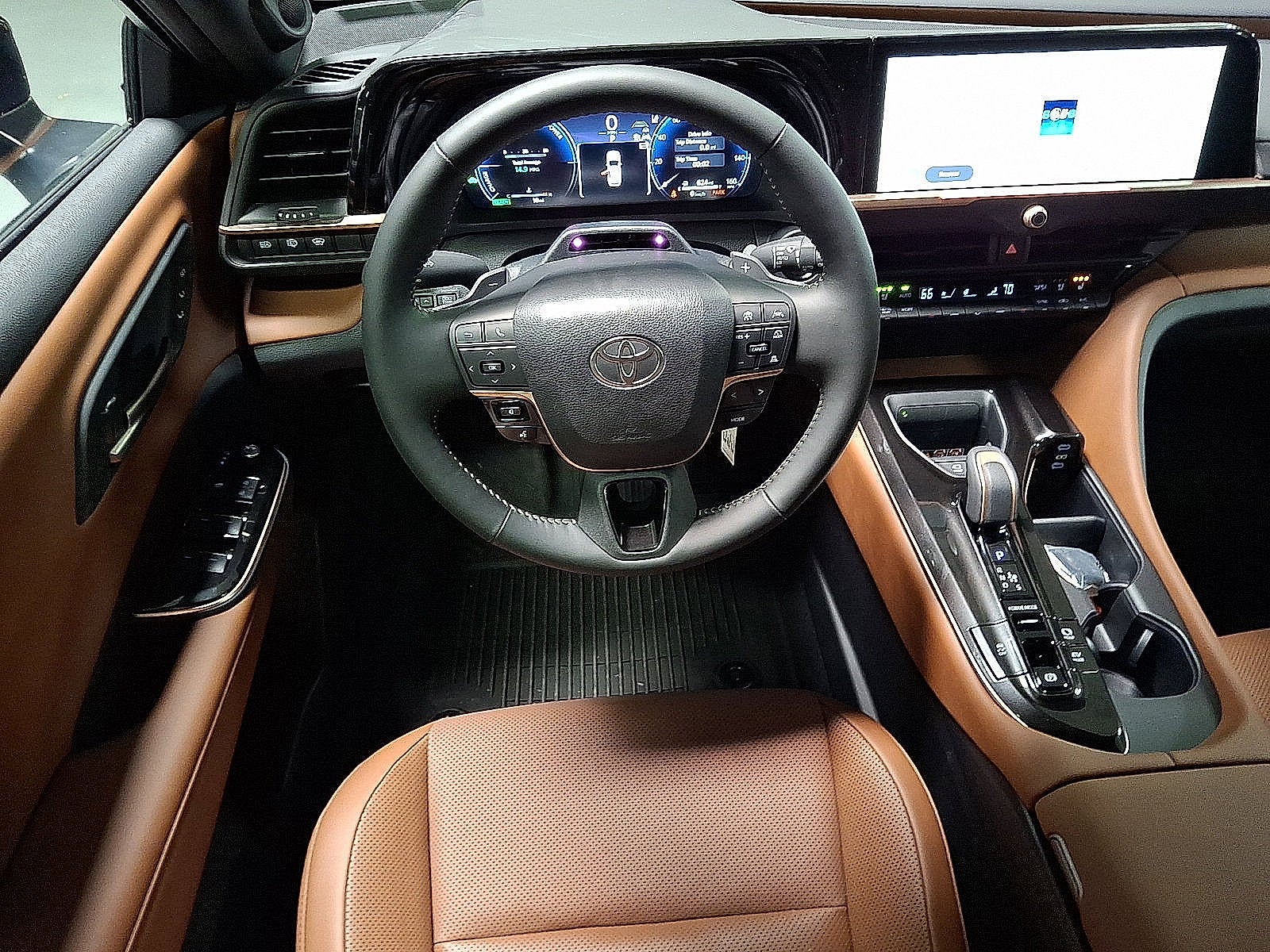 2026 Toyota Toyota Crown Signia Limited