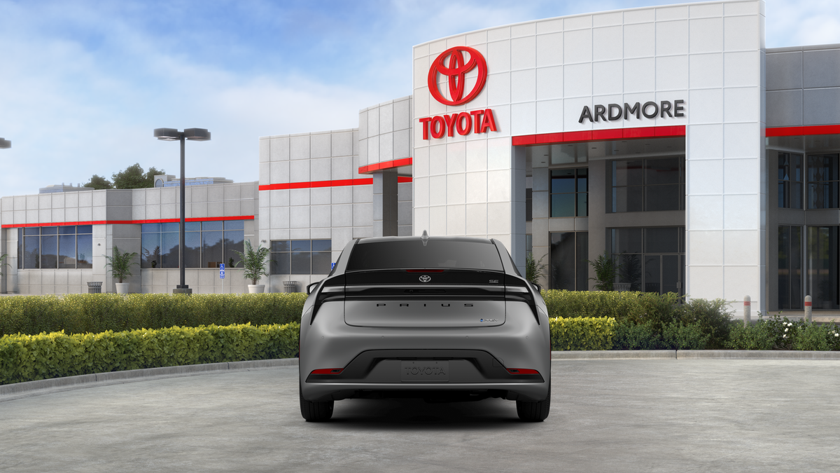 2026 Toyota Prius Plug-in Hybrid SE