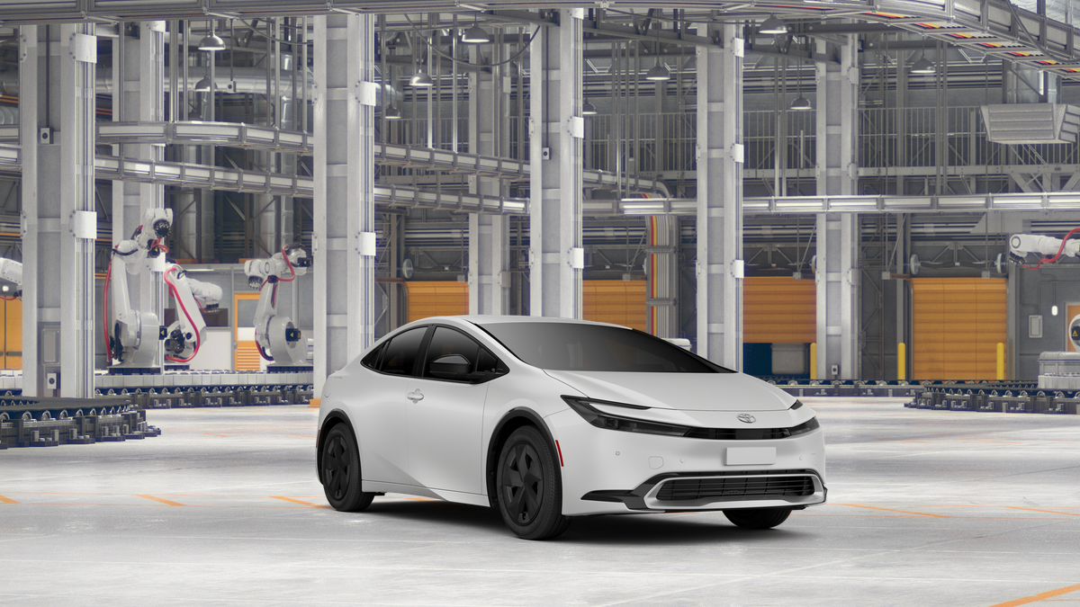 2027 Toyota Prius Plug-in Hybrid SE