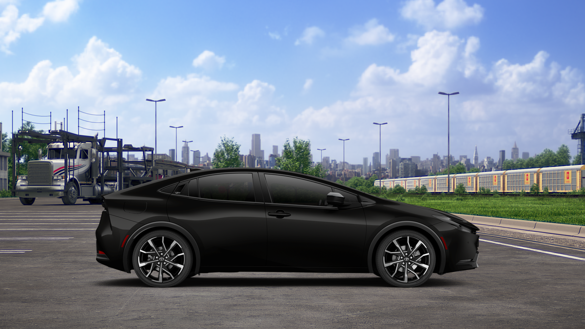 2027 Toyota Prius Plug-in Hybrid XSE